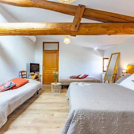 O Domaine Du Roussillon B&B