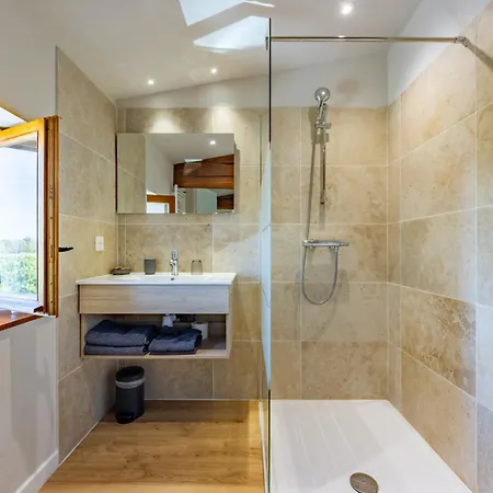 O Domaine Du Roussillon B&B