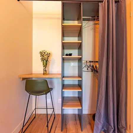 O Domaine Du Roussillon