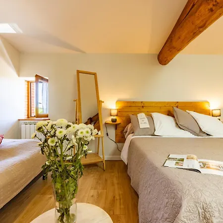 Frühstückspension O Domaine Du Roussillon 3*
