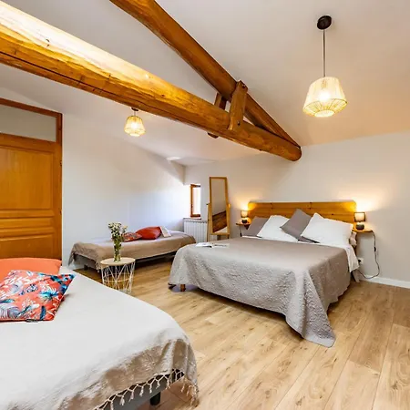 O Domaine Du Roussillon 3* Saint-Nauphary